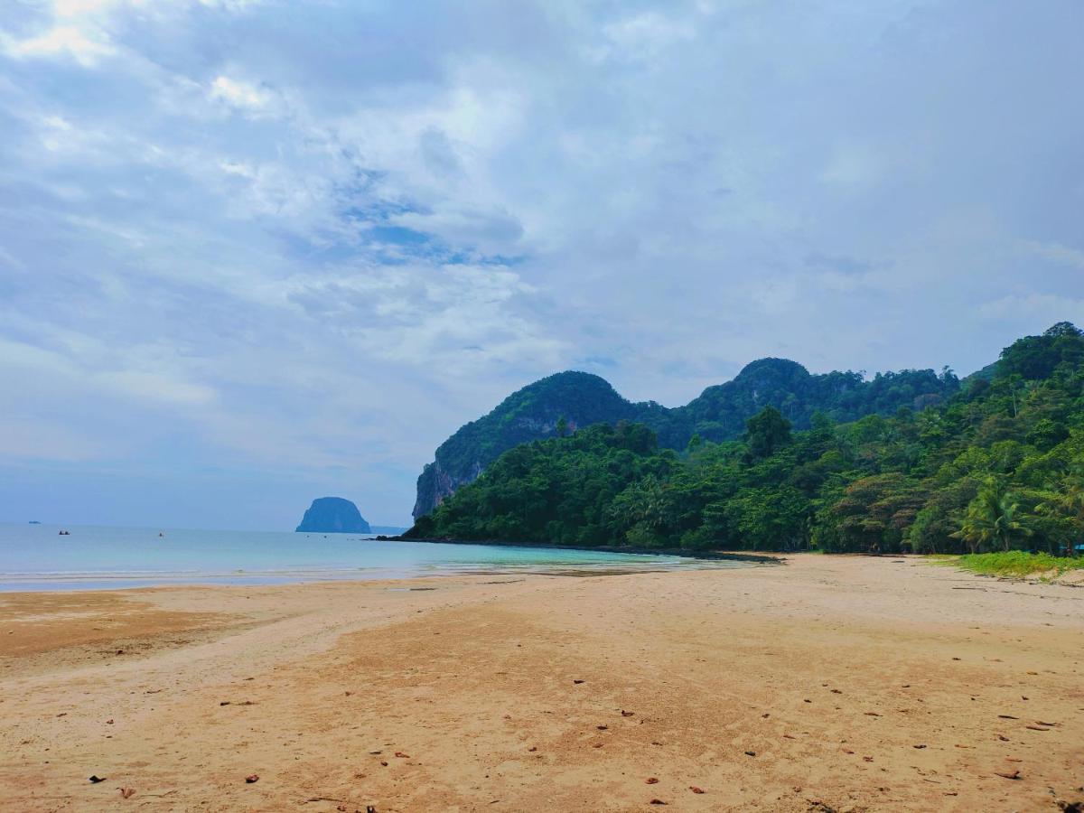 Kohmook​ Money​ House Ko Muk